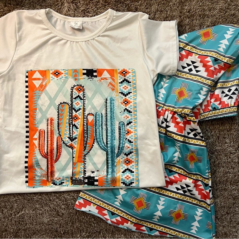 Girls size 8/9 outfit with bell bottoms